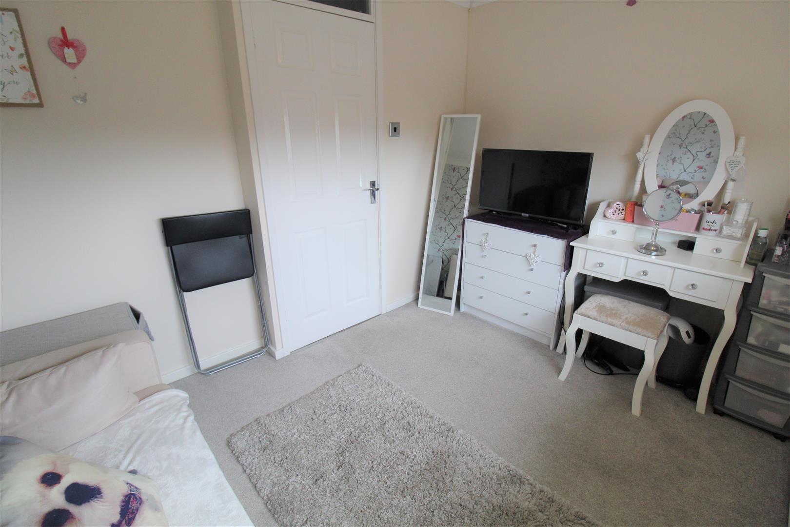 Kirkwall Grove, Milton, Stoke-On-Trent